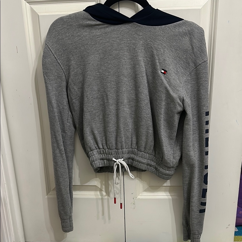 Tommy Hilfiger Gray Navy Colorblock Cropped Hoodie Pullover Sweatshirt Size S